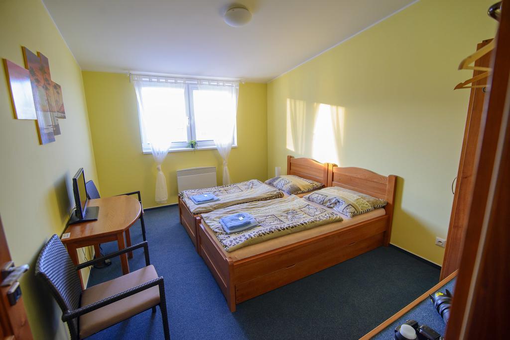 Penzion Dyje Hevlín Exteriör bild